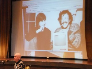 A photo of Steve Jobs and Bill Atkinson from 1983